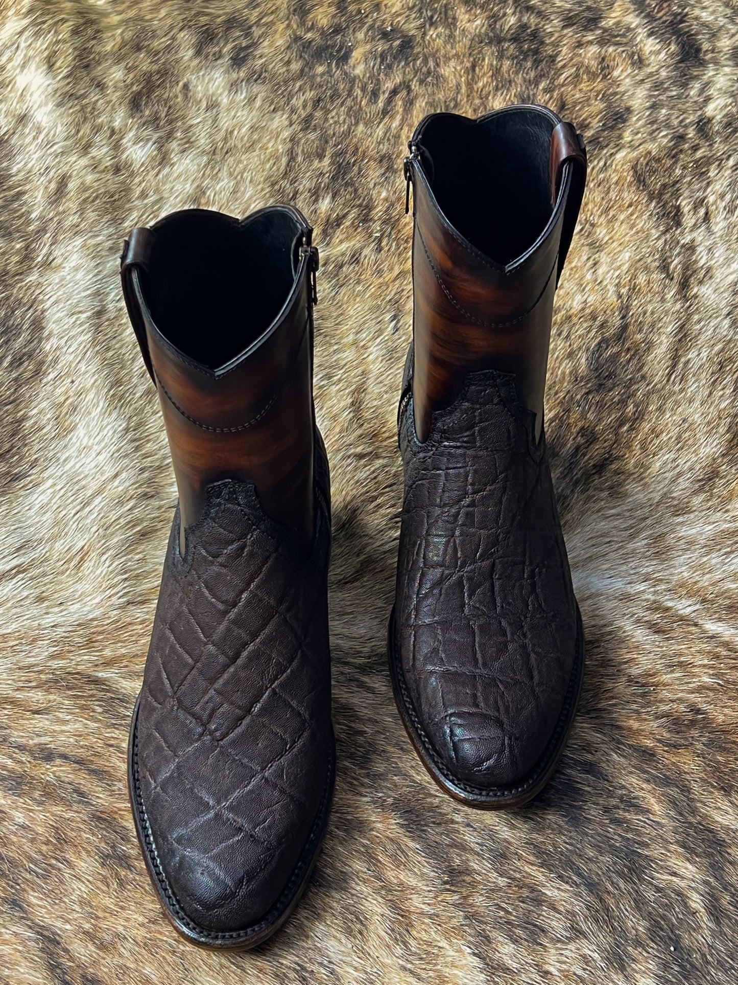 EMMA BROWN ELEFANTE BOOTS OVAL