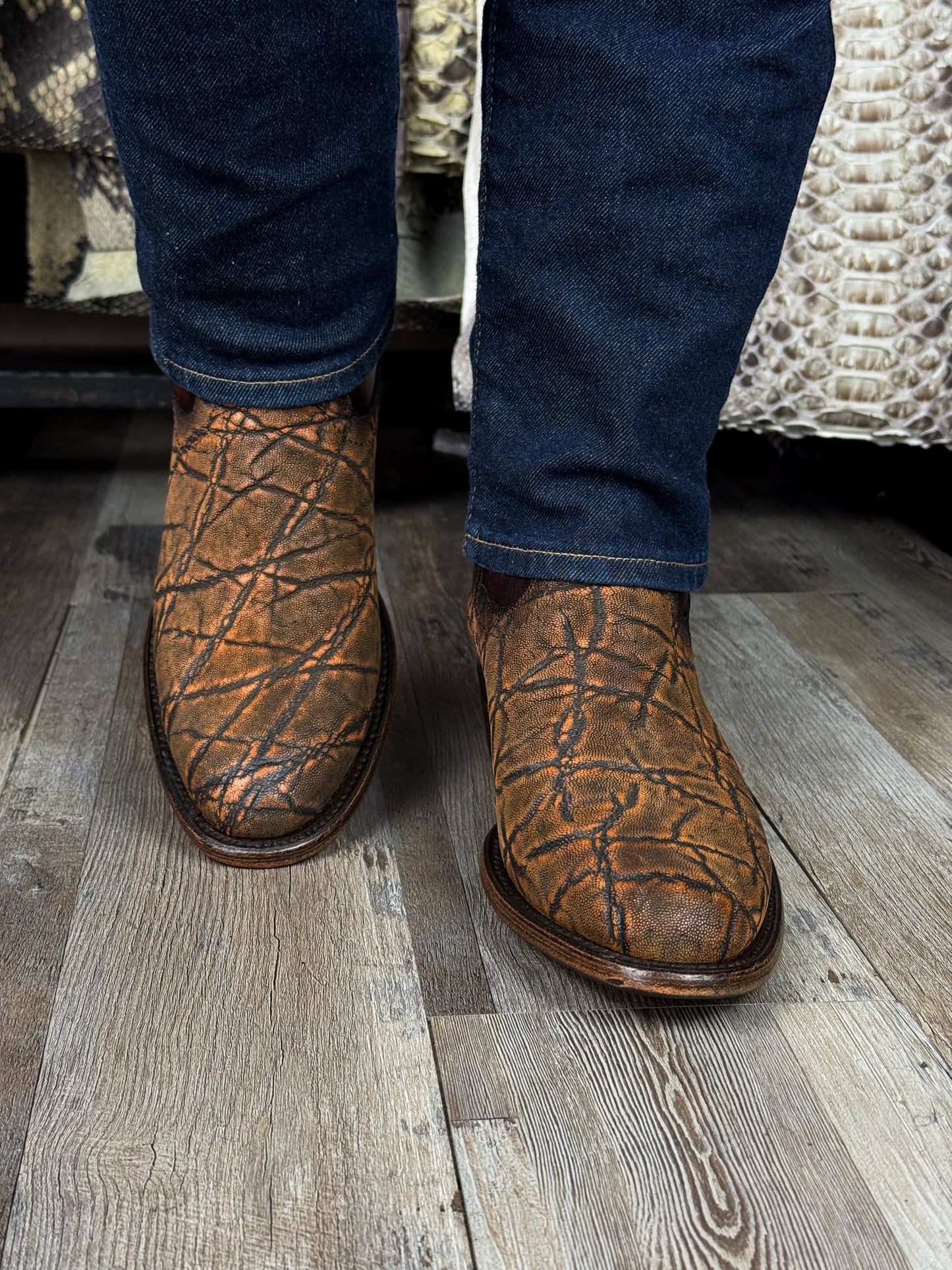 EMMA HIGH ELEFANTE BOOTS OVAL
