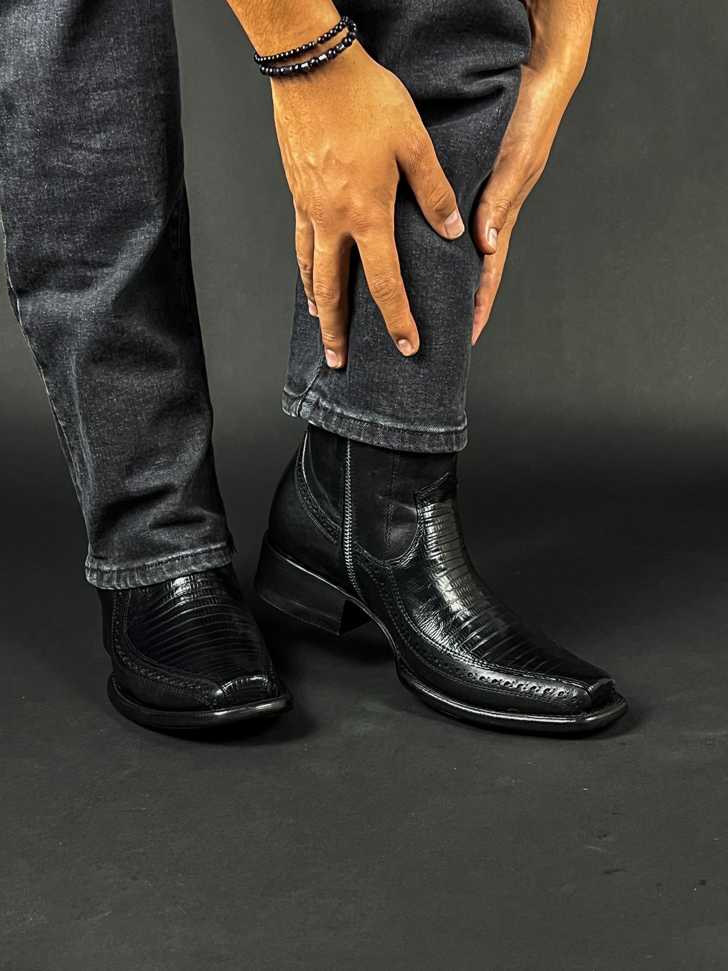 BLACK FLORETA LIZARD BOOTS DUBAI