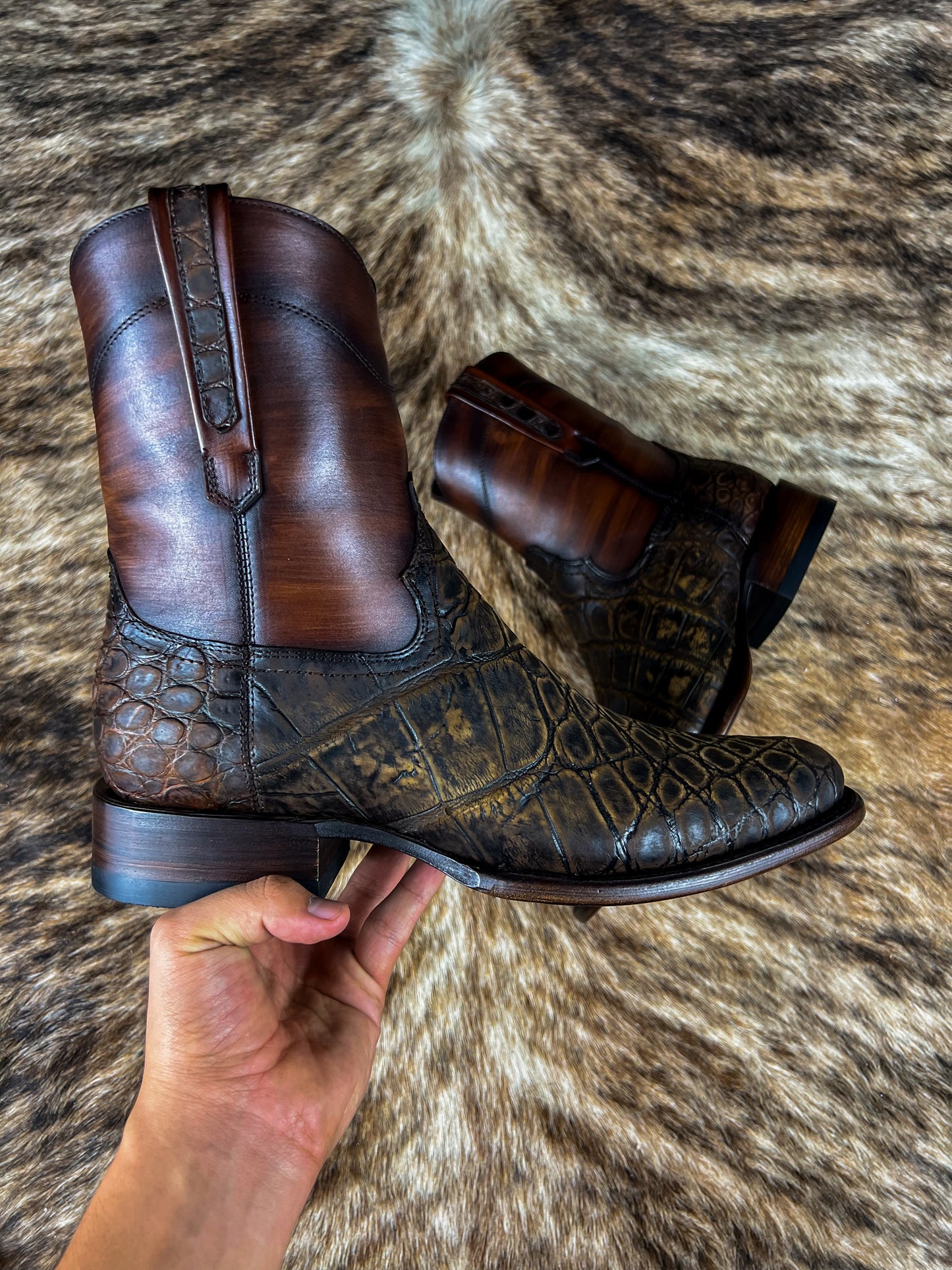 EMMA COCODRILO MORELETI BOOTS OVAL