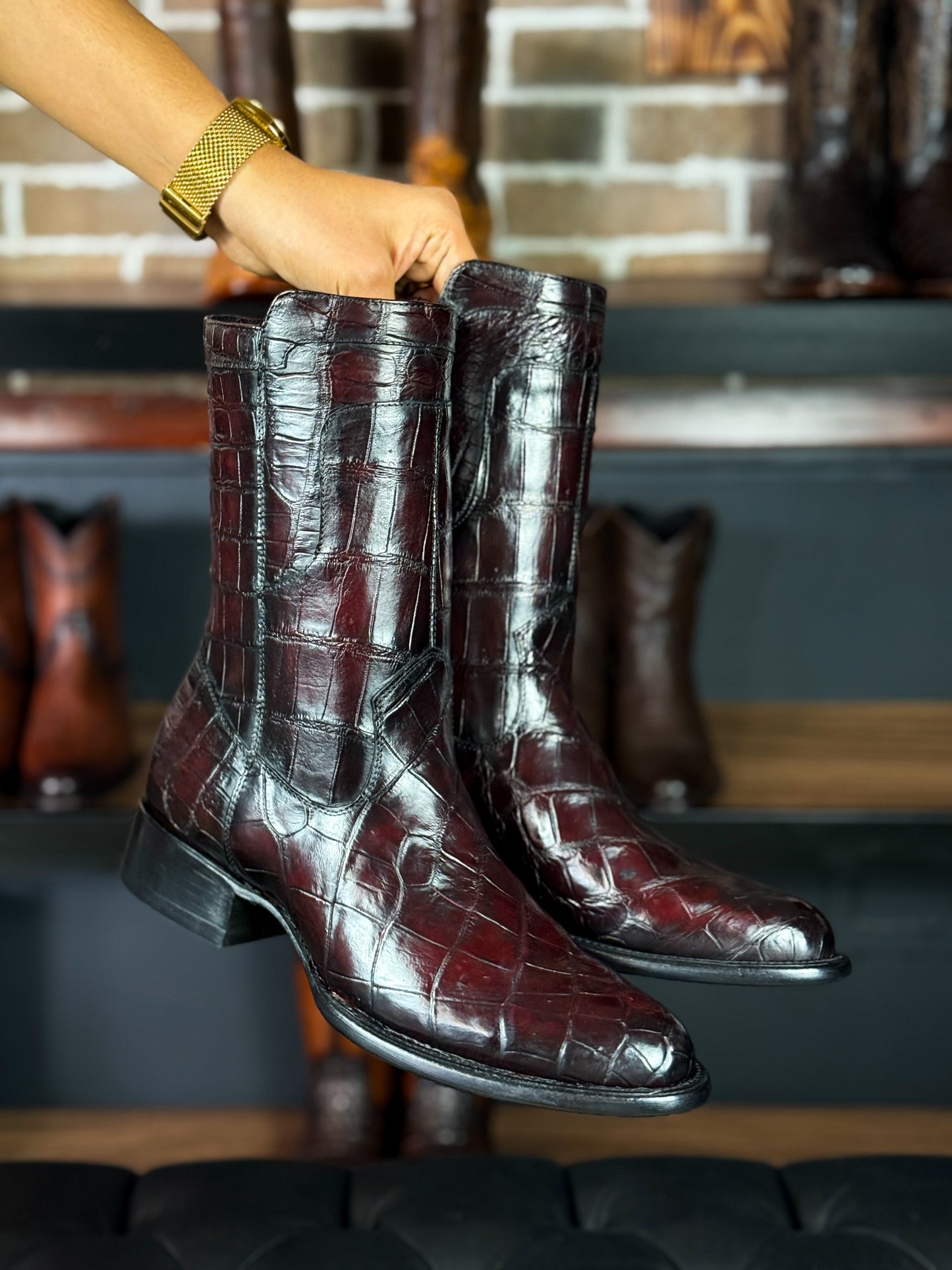 CHRISTIAN BLACK CHERRY FULL COCODRILO MORELETI OVAL