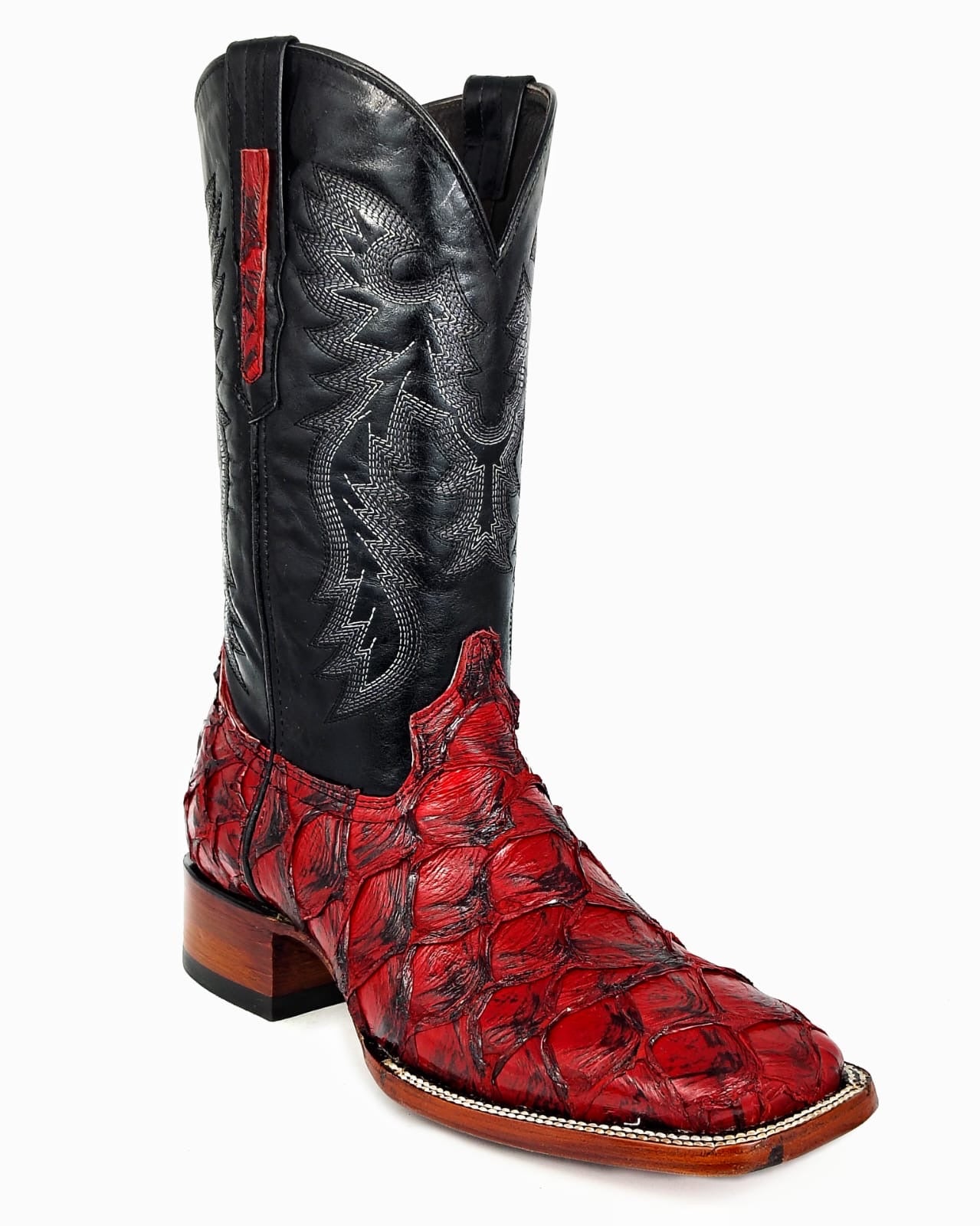 COWBOY RED PIRARUCU BULLDOG