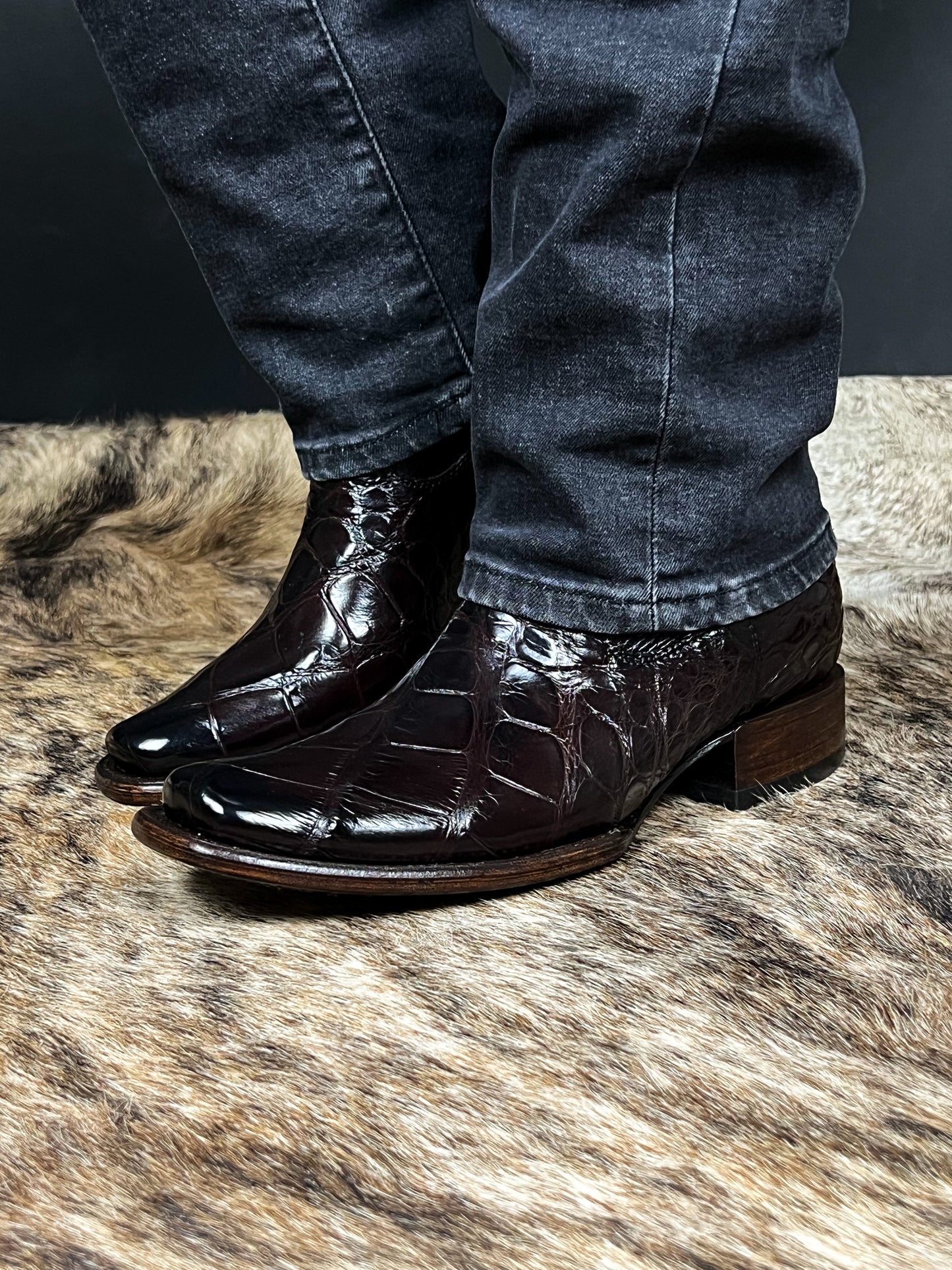 CHRISTIAN DARK BROWN COCODRILO ALLIGATOR