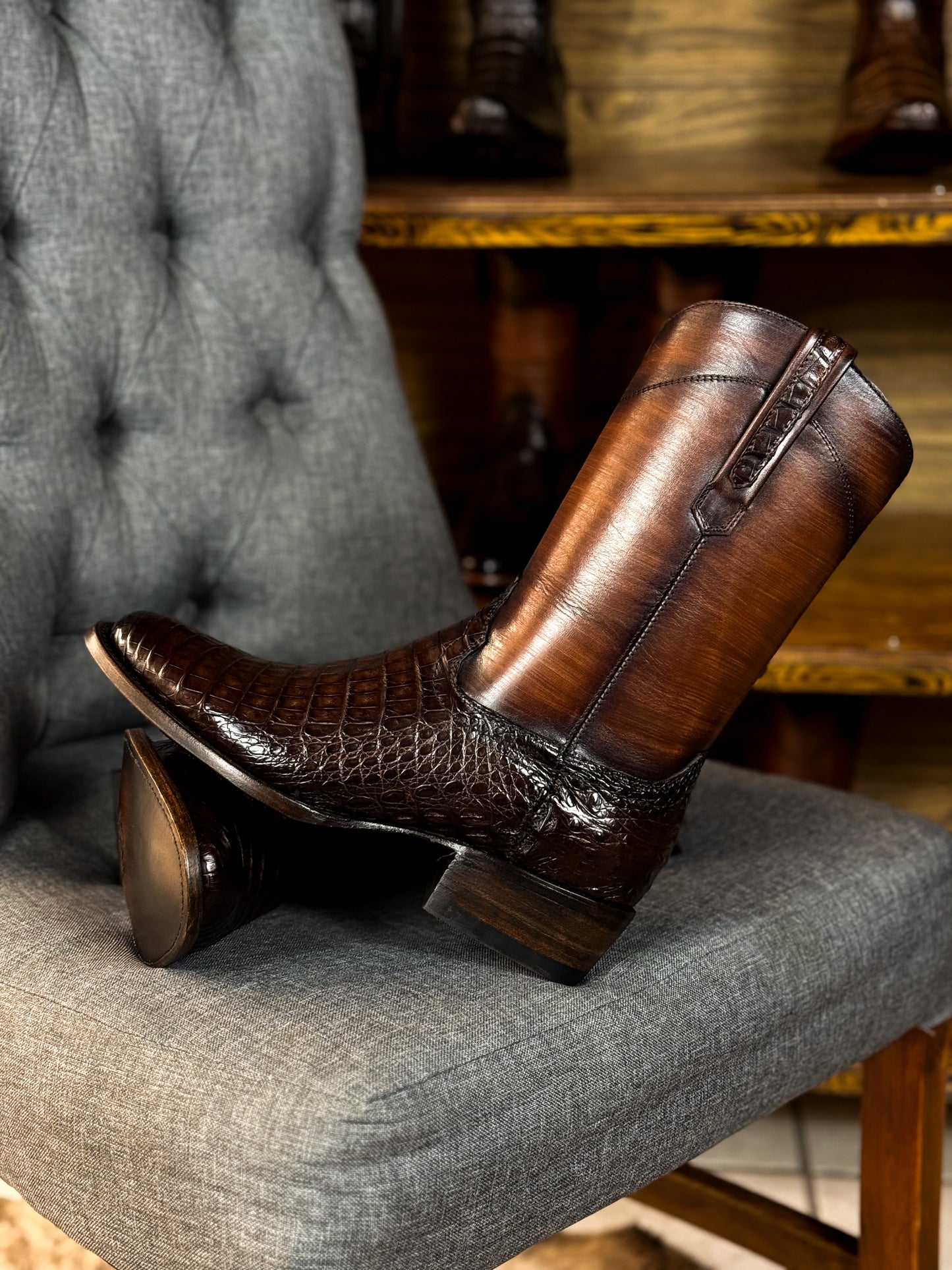 EMMA HIGH BROWN COCODRILO FUSCUS OVAL