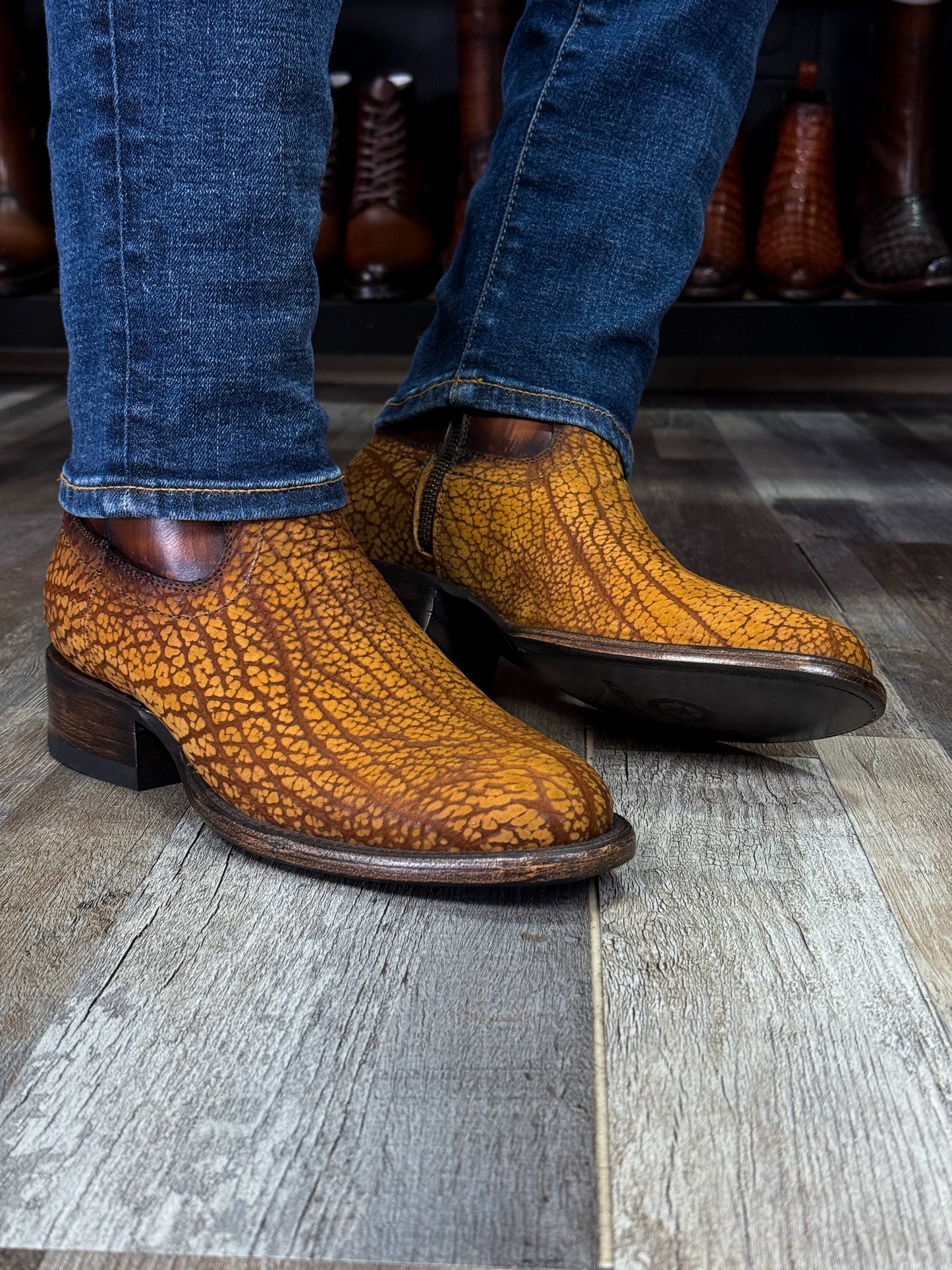 EMMA HIGH MIEL CUELLO DE TORO BOOTS OVAL