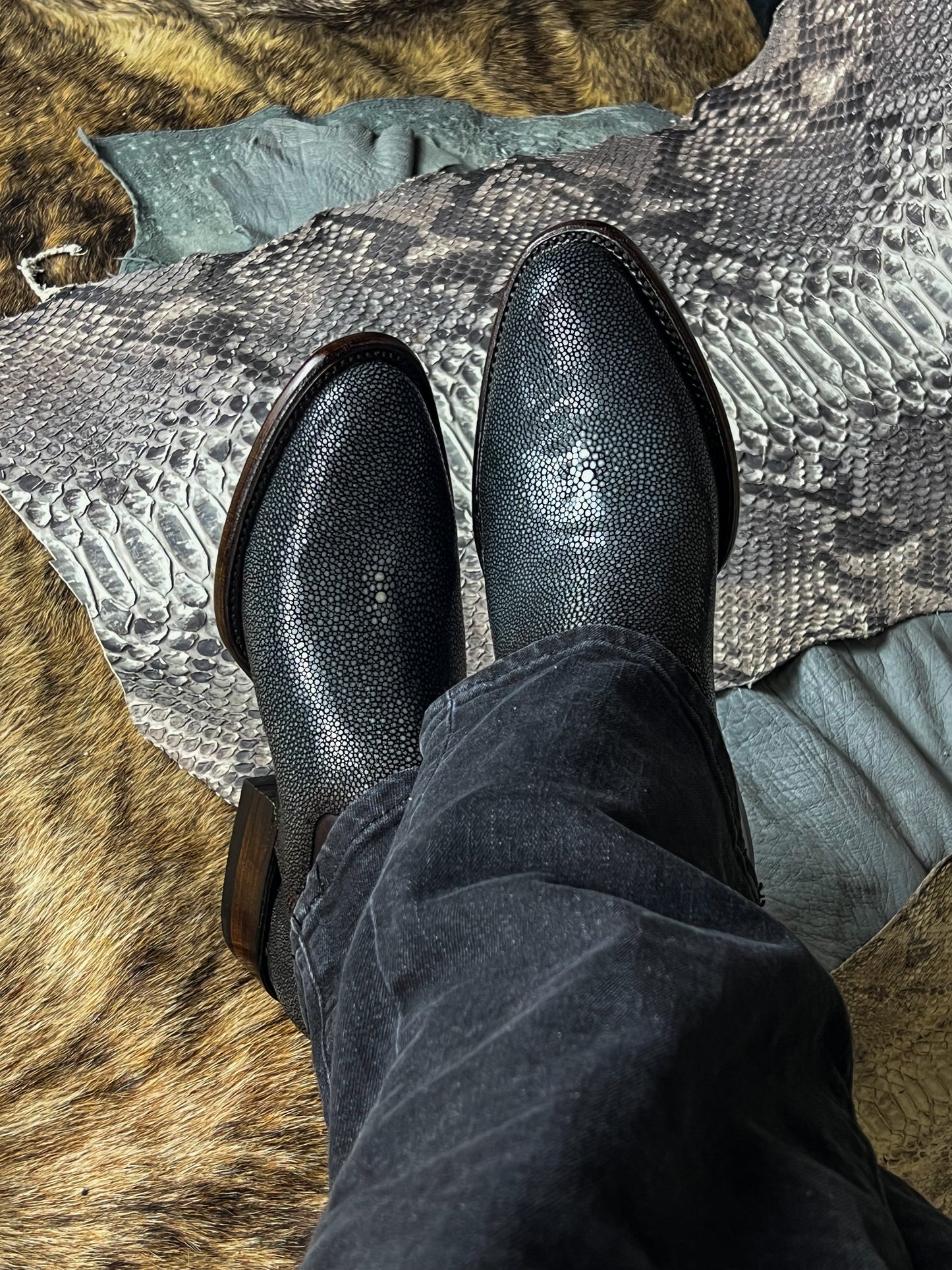 EMMA GREY MANTARRAYA PULIDA BOOTS OVAL