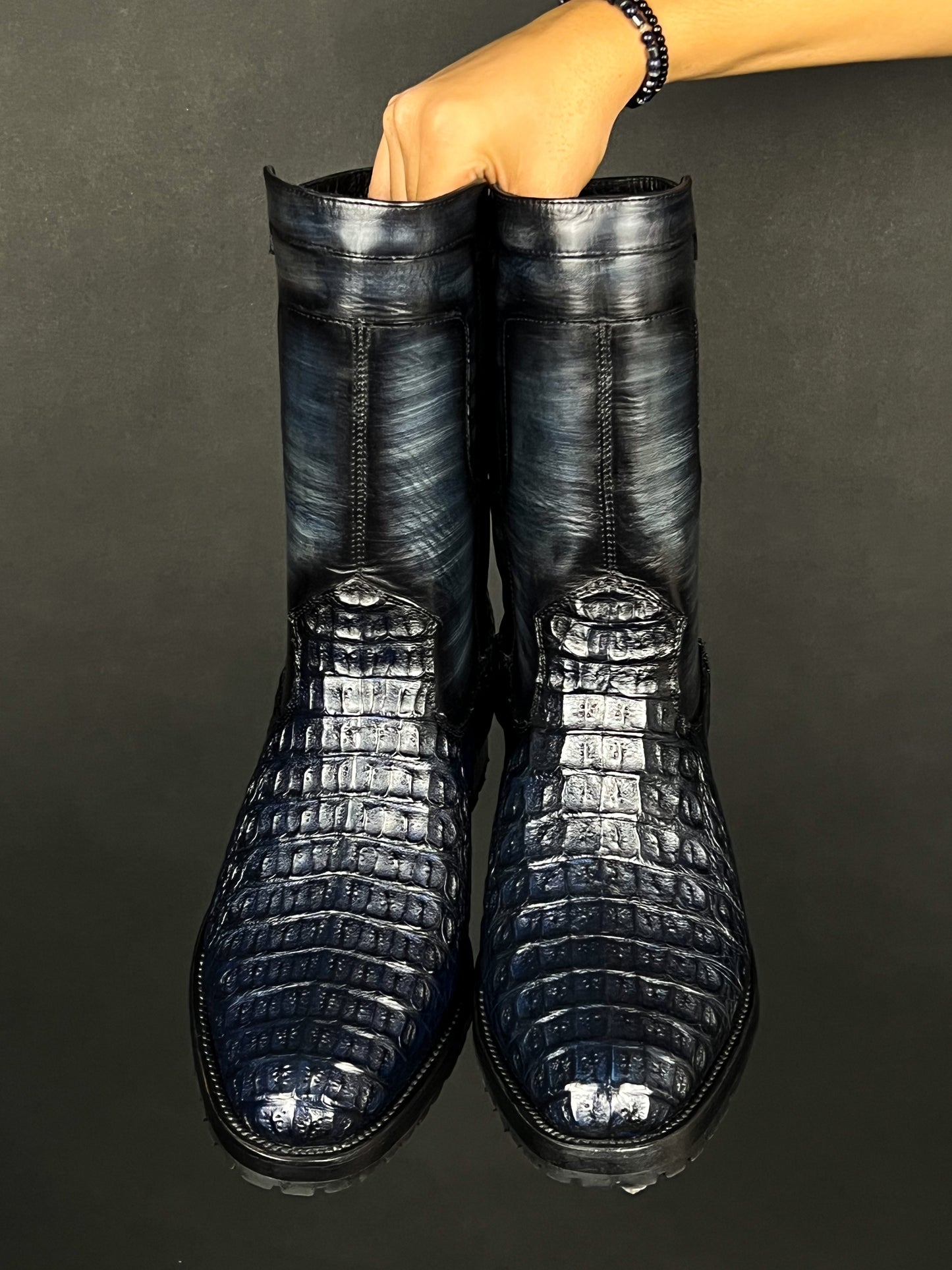 CHRISTIAN BLUE LOMO COCODRILO FUSCUS (TRACK) OVAL