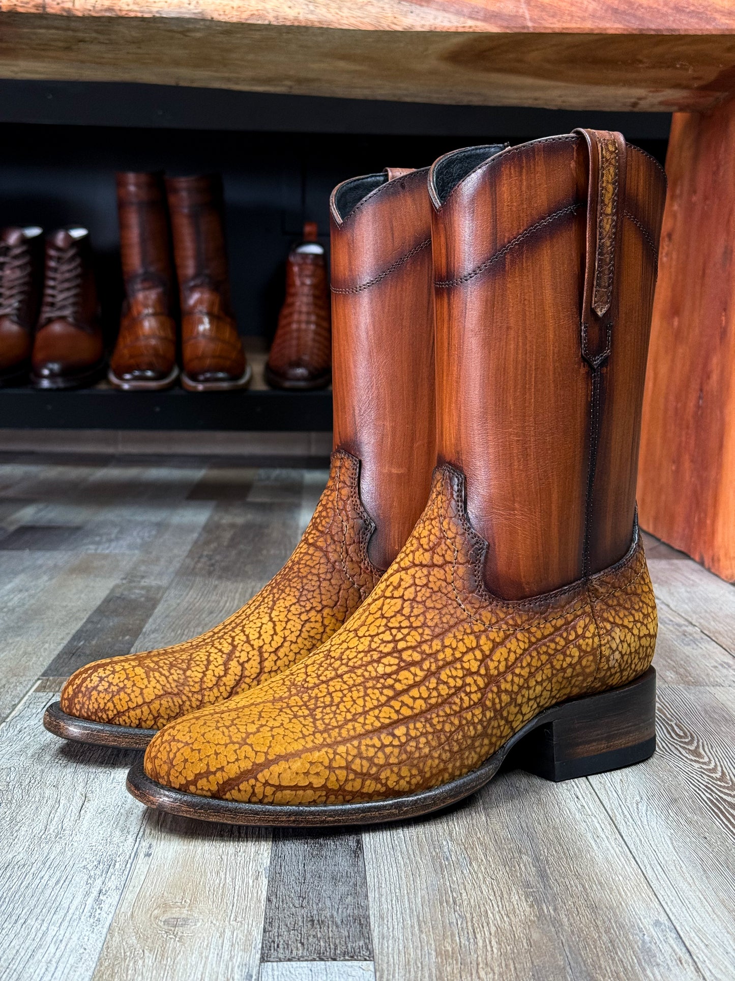 EMMA HIGH MIEL CUELLO DE TORO BOOTS OVAL