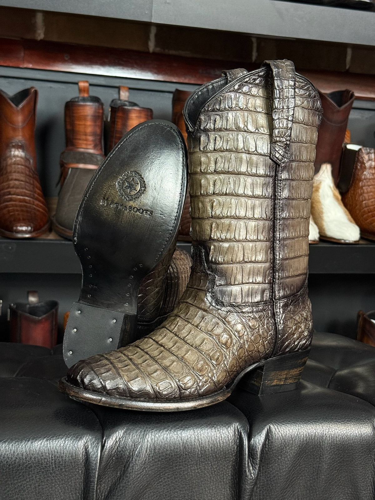 COWBOY GRIS FULL COCODRILO FUSCUS OVAL