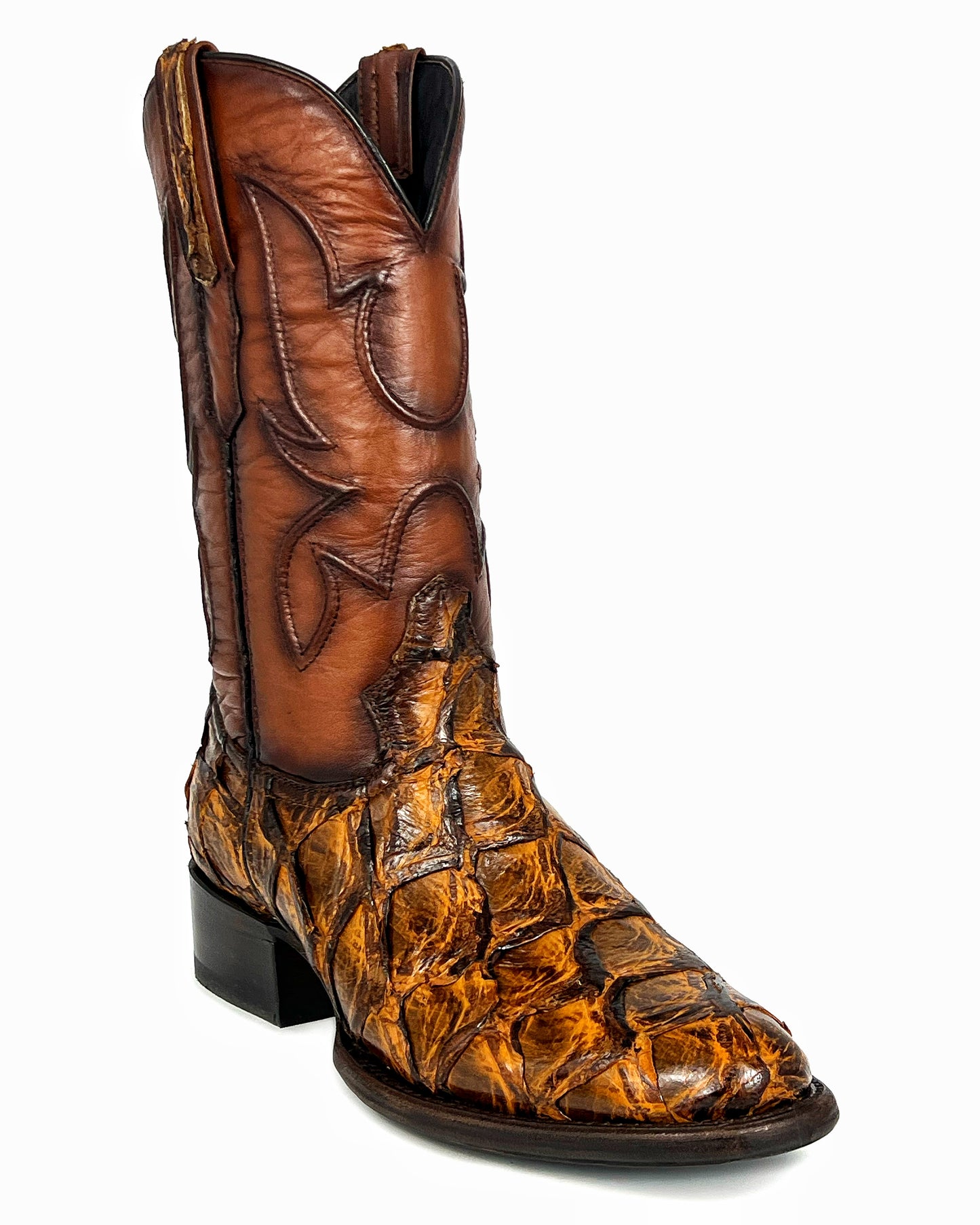COWBOY YELLOW PIRARUCU OVAL