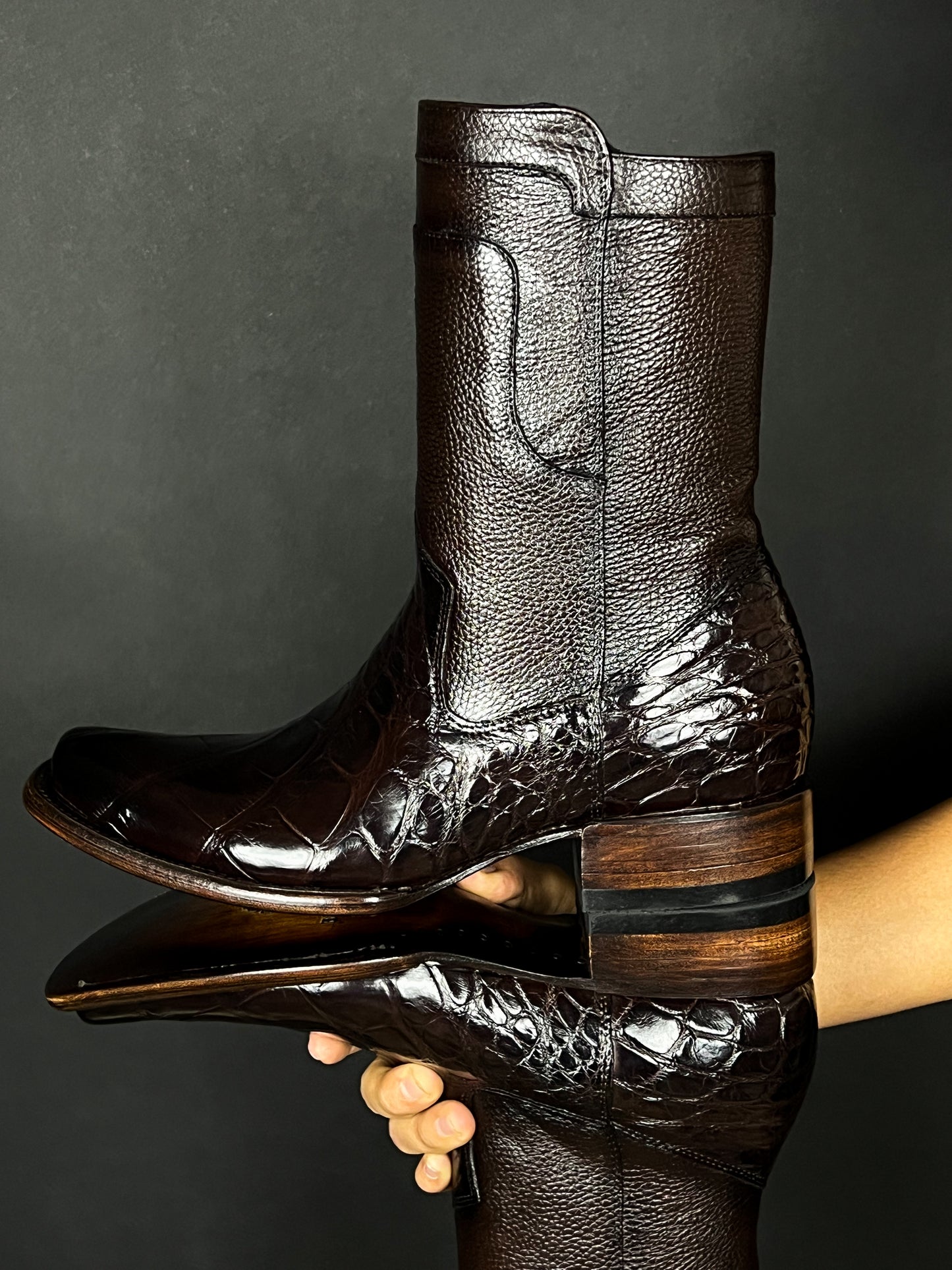 CHRISTIAN DARK BROWN COCODRILO ALLIGATOR