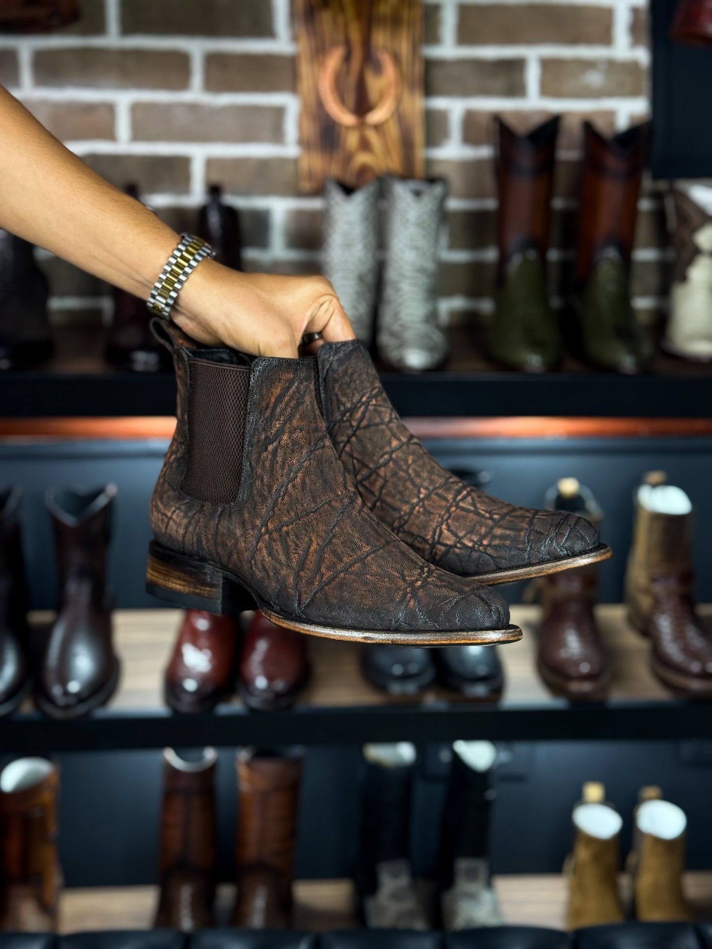 CHELSEA ELEFANTE BOOTS OVAL