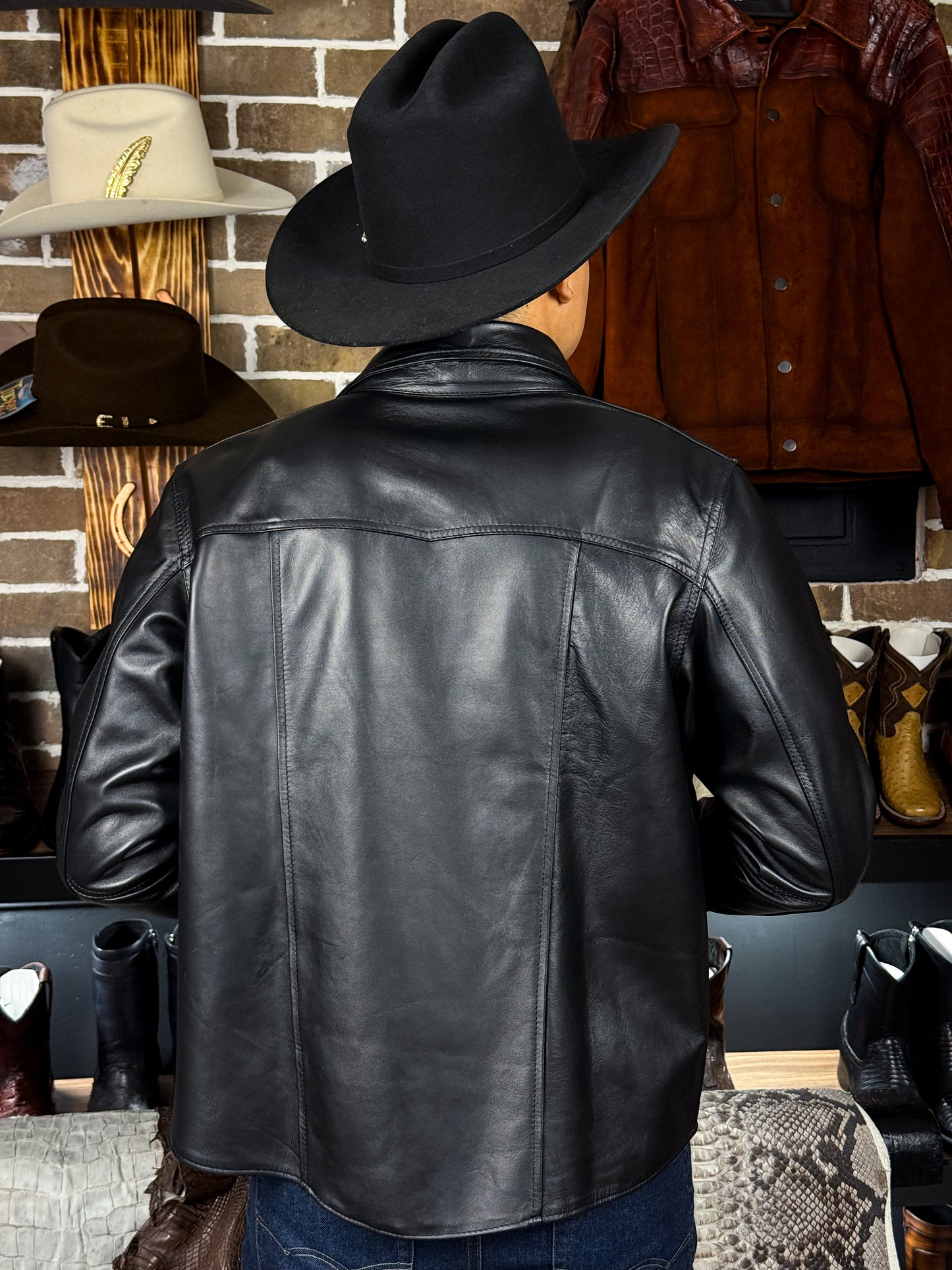 CAMISOLA VAQUERA BLACK BORREGO