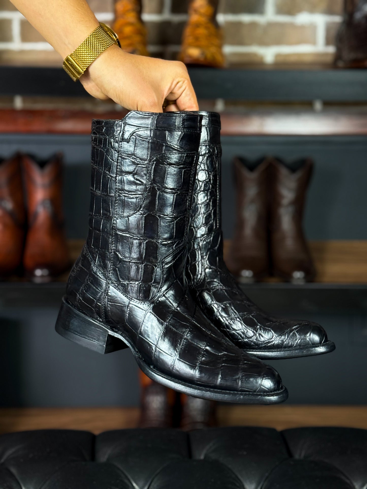 CHRISTIAN BLACK FULL COCODRILO MORELETI OVAL