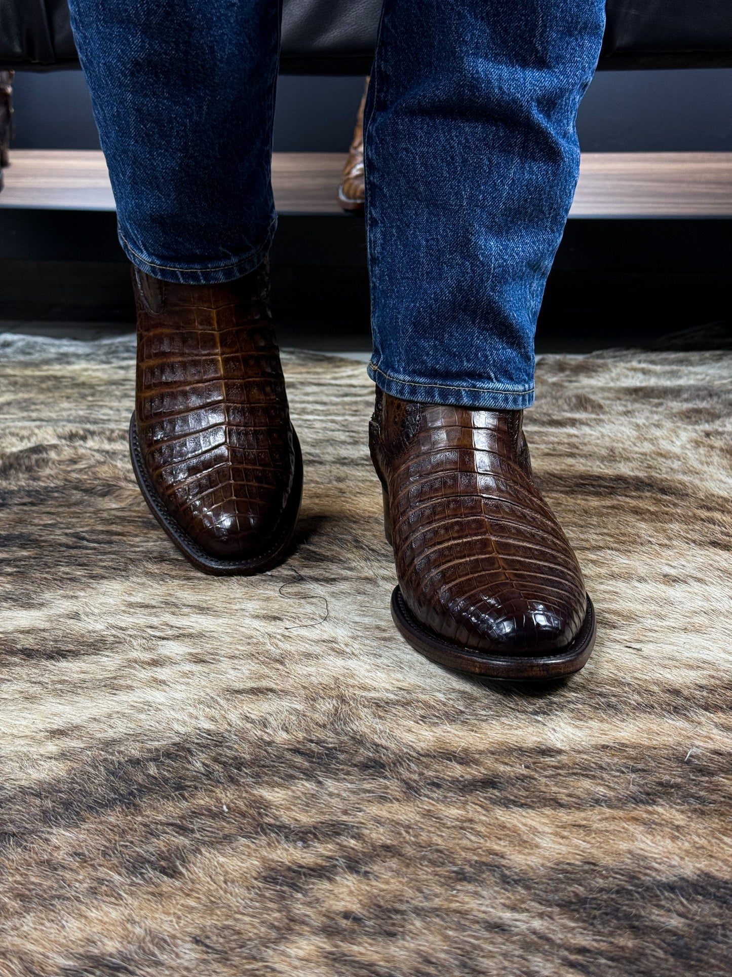 CHRISTIAN FULL COCODRILO FUSCUS OVAL