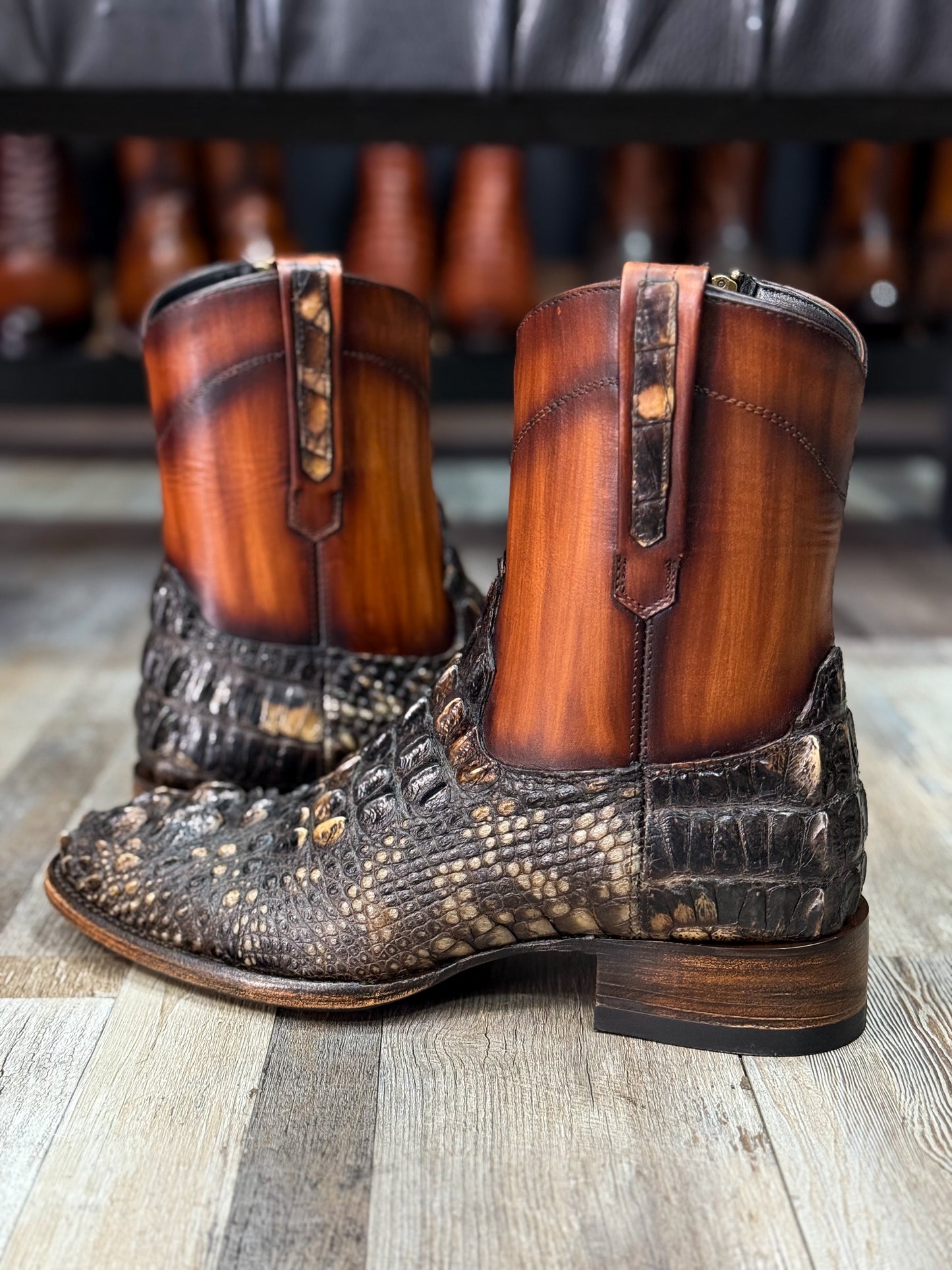 EMMA NATURAL NUCA DE COCODRILO BOOTS OVAL