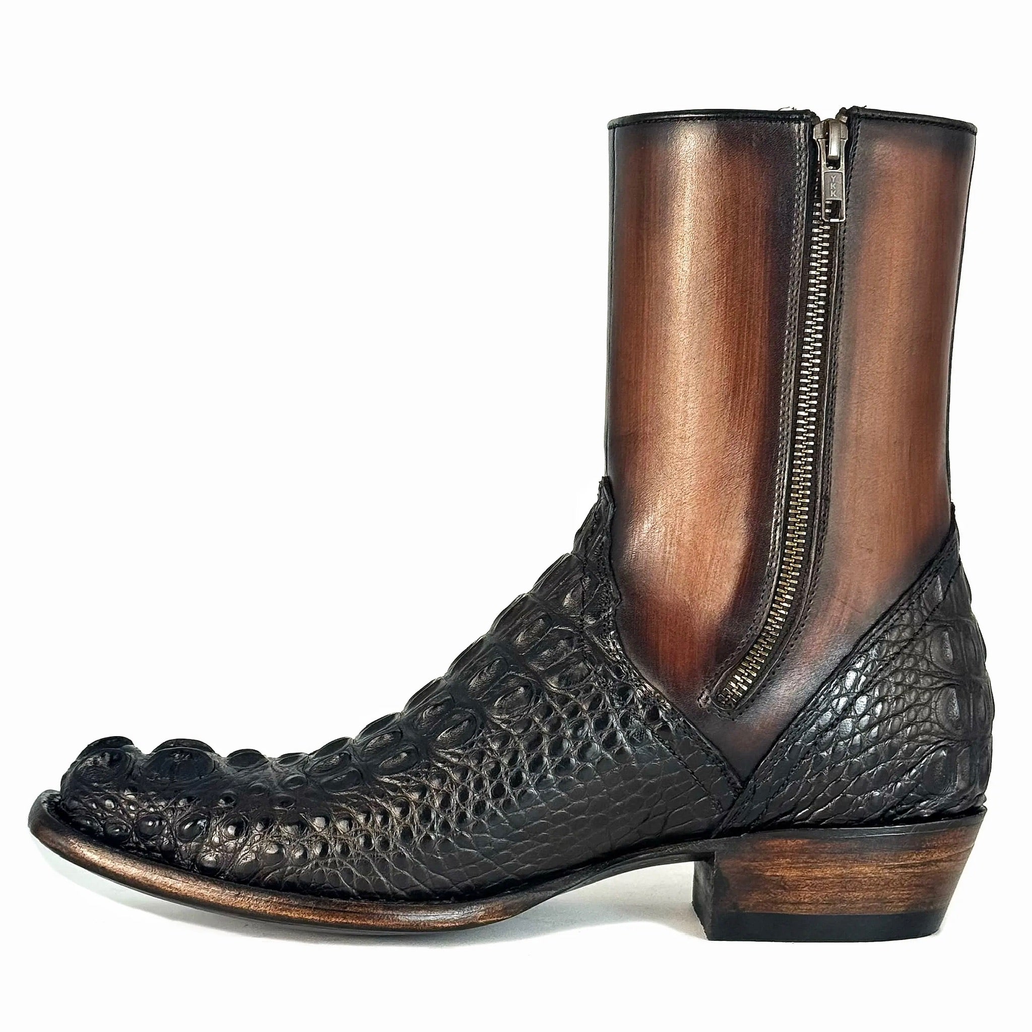 MÁXIMO CAFÉ NUCA DE COCODRILO ALLIGATOR NEVADA