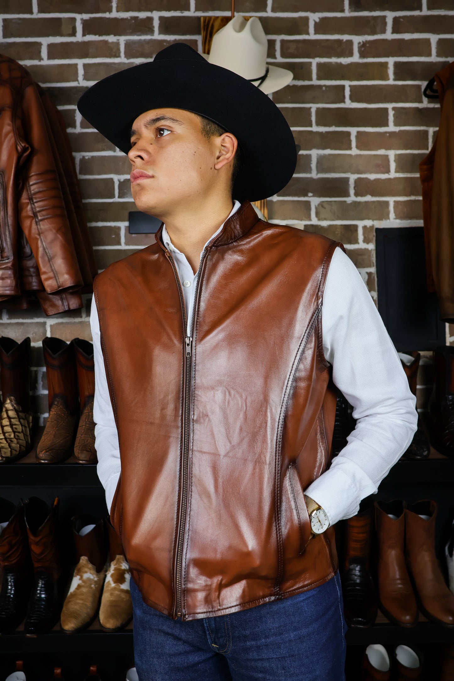 CHALECO BROWN BORREGO PELIBUEY