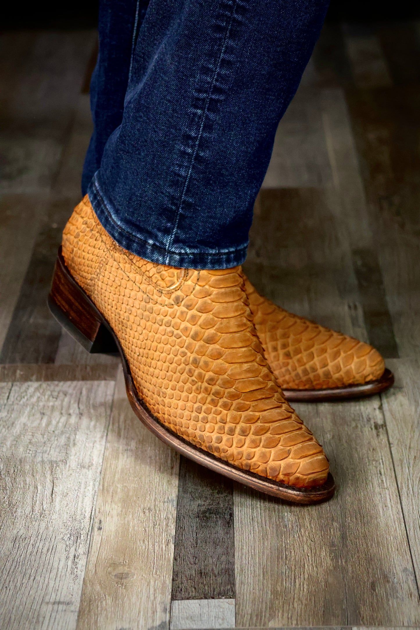 EMMA MIEL NOBUCK FULL PITON OVAL