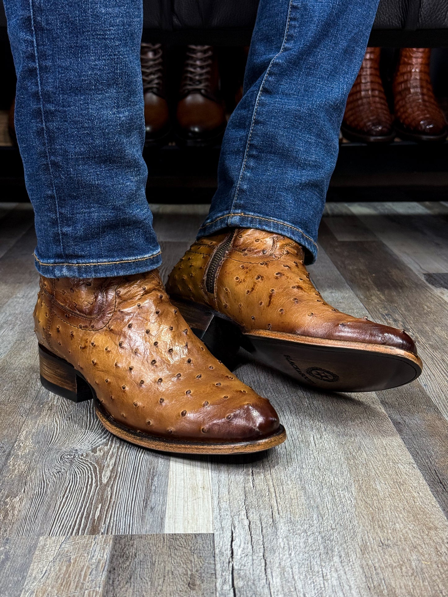 EMMA FULL AVESTRUZ BOOTS OVAL