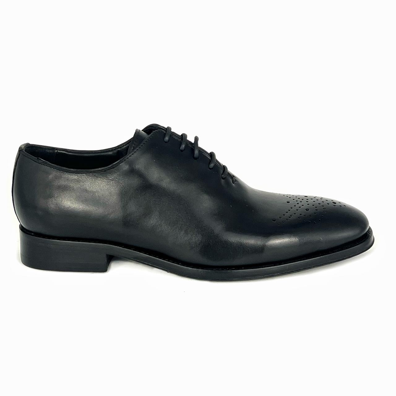 WHOLECUT BLACK LEATHER
