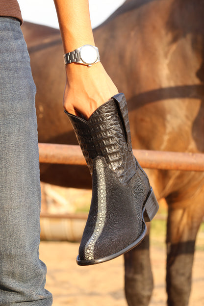 EMMA BLACK STINGRAY QUEEN & CROCODILE OVAL
