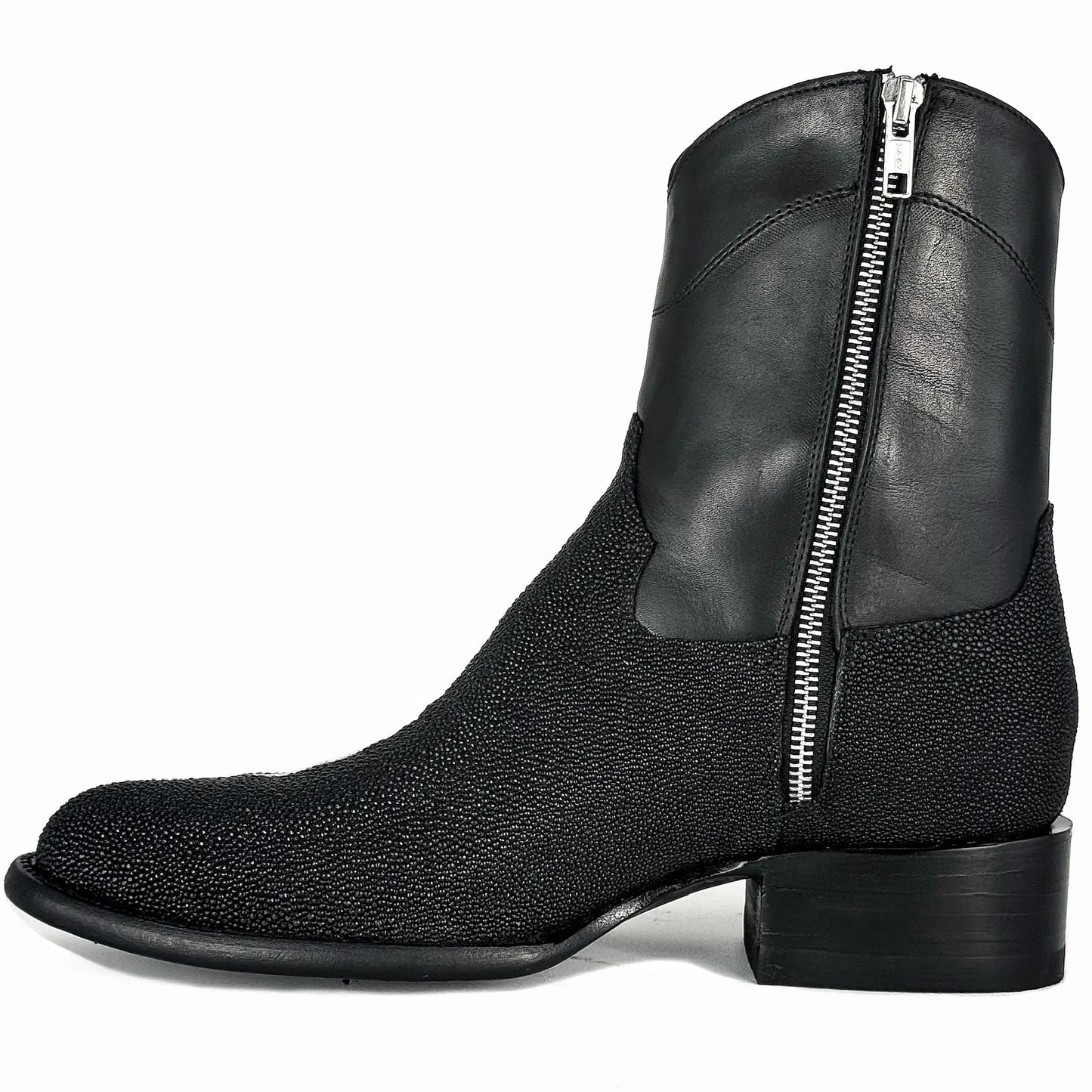 EMMA NEGRO MANTARRAYA CON DIAMANTE OVAL