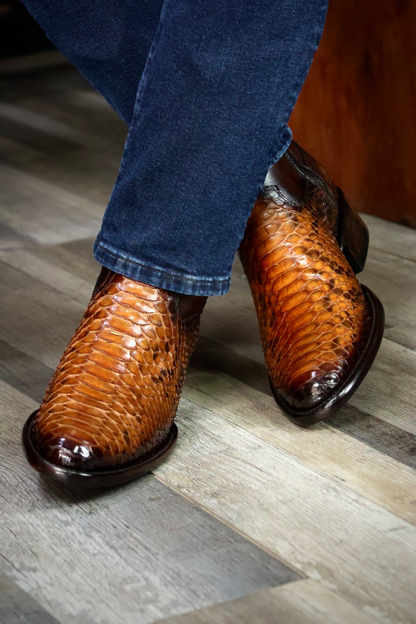 EMMA HIGH HONEY PYTHON OVAL