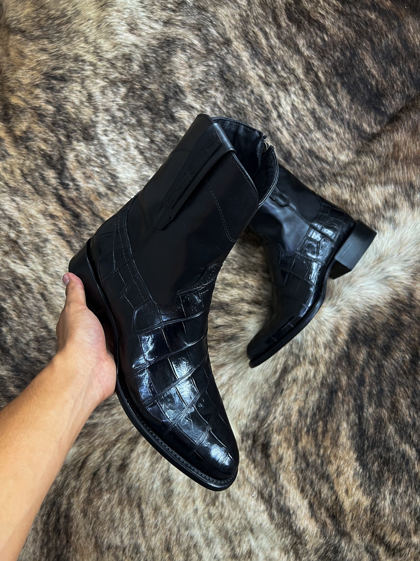 EMMA BLACK COCODRILO BOOTS