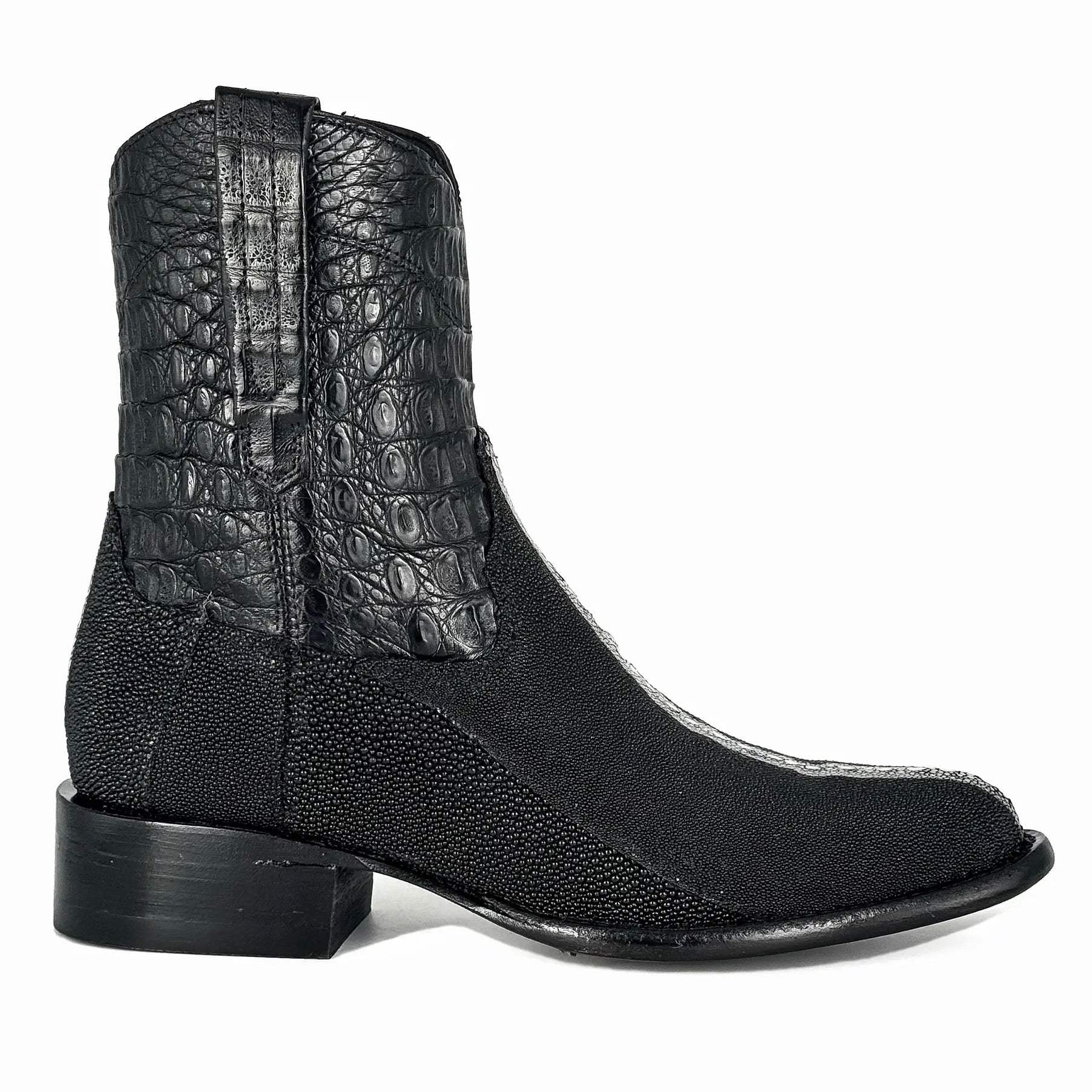 EMMA BLACK MANTARRAYA REINA & COCODRILO BOOTS OVAL
