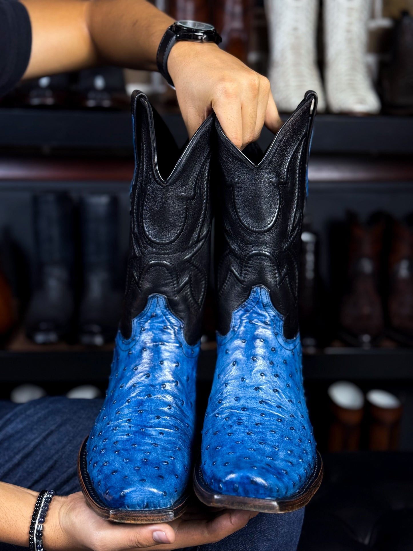 COWBOY BLUE AVESTRUZ DUBAI