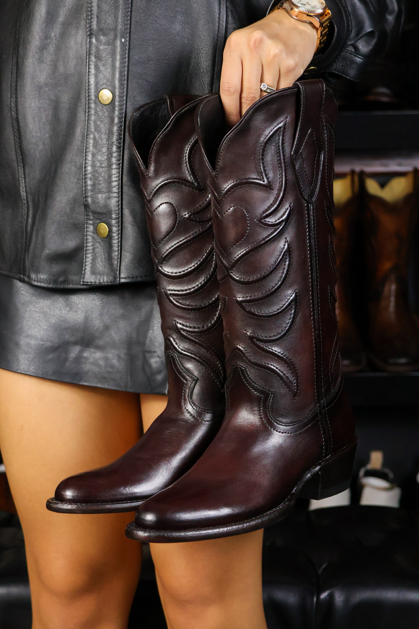 COWBOY HIGH VINO DAMA