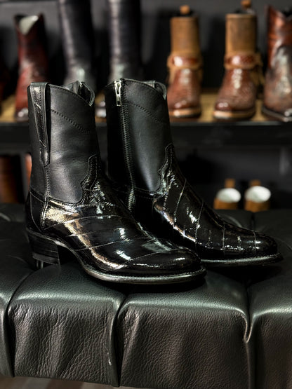 EMMA BLACK ANGUILA BOOTS OVAL
