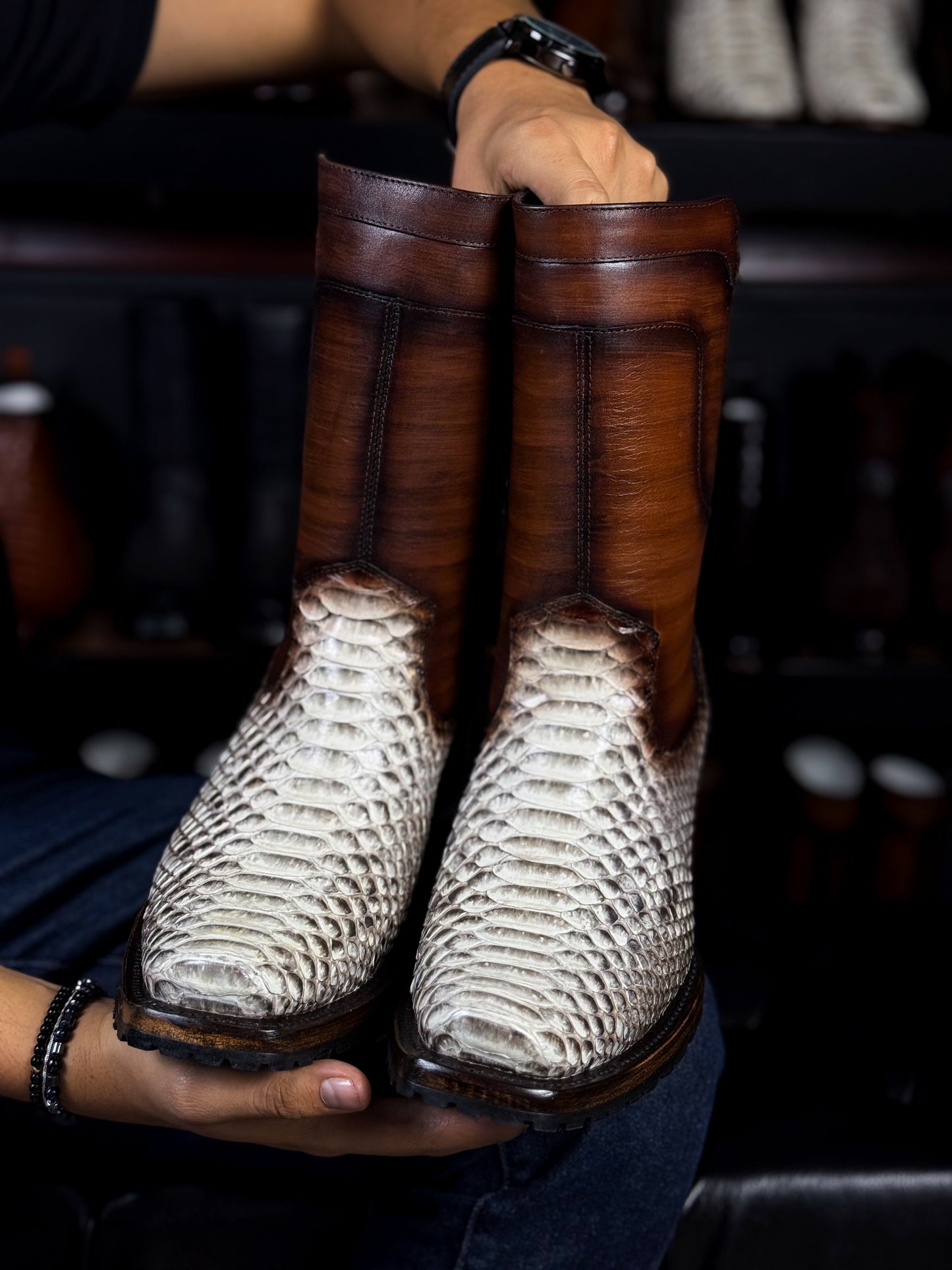 CHRISTIAN PITON NATURAL BOOTS (TRACK) DUBAI