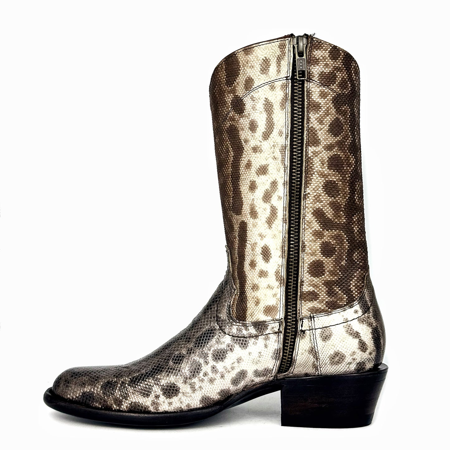 EMA HIGH CARUNGA DAMA